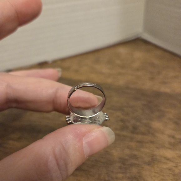 Hello Kitty Rhinestone Adjustable Ring - Picture 7 of 9